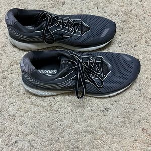 Brooks Ghost 12 Men’s Size 12